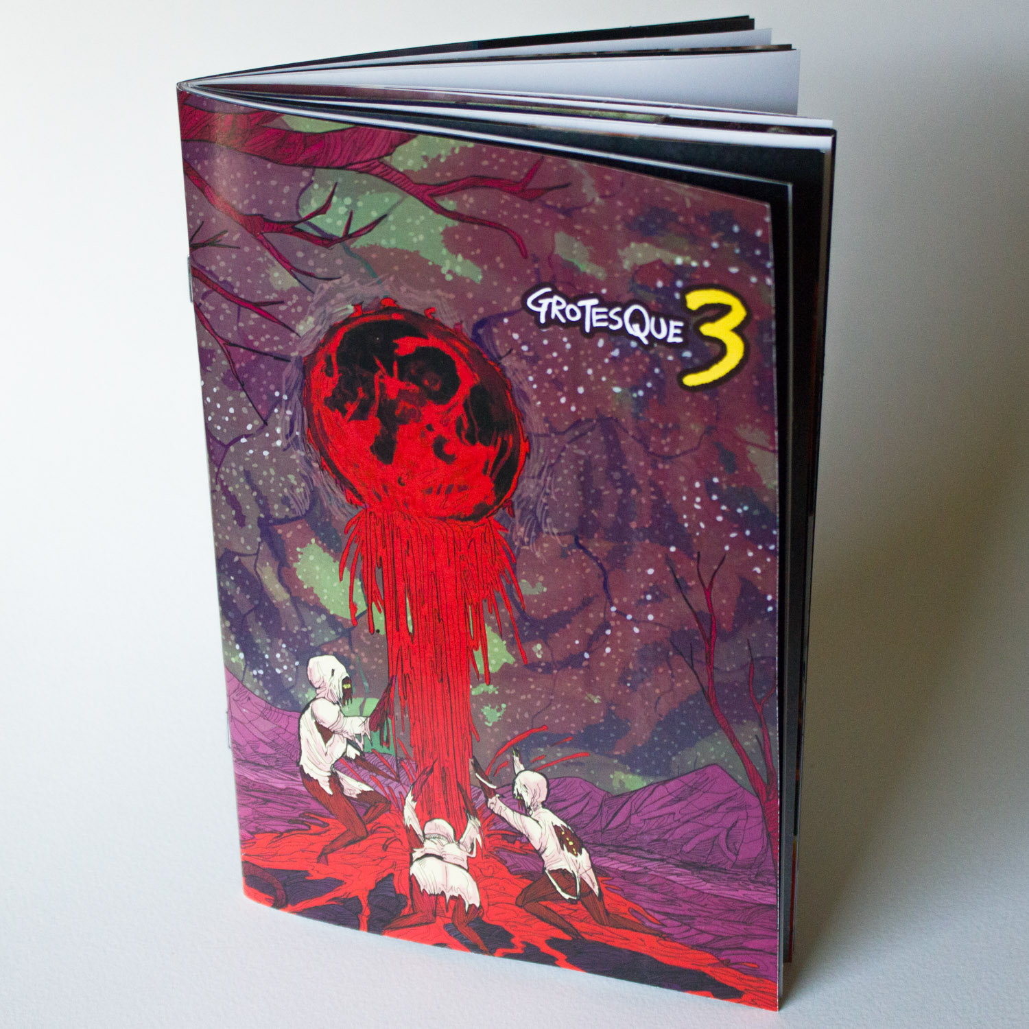 Grotesque III: The Season of the Zine – Helen Maringer